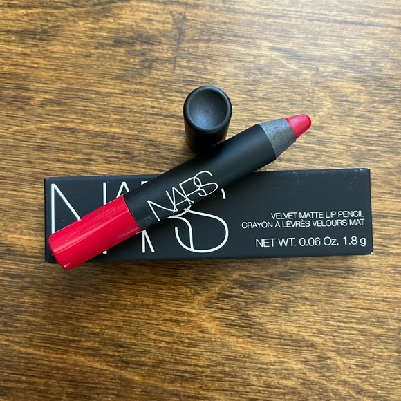 NIB NARS Velvet Matte Lip Pencil Mini Size Dragon Girl Red or Dolce Vita Pink - Picture 3 of 4